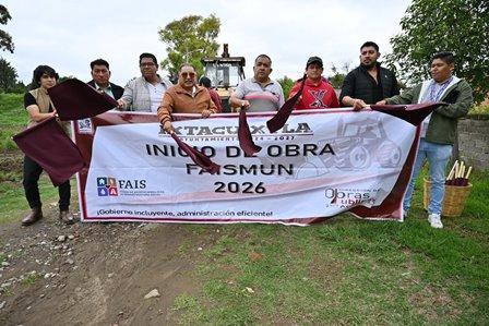Inicia ayuntamiento de Ixtacuixtla tres obras de agua potable y drenaje imagen 2