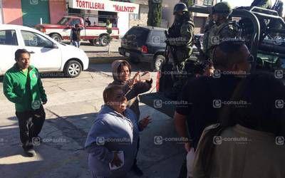 Seguidores de síndico arman zafarrancho en Ixtenco