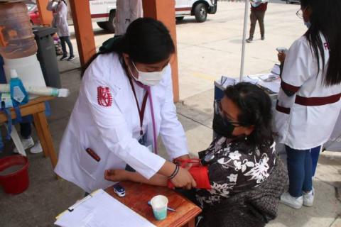 Llegaron las Brigadas de Salud del IPN a Chiautempan imagen 2