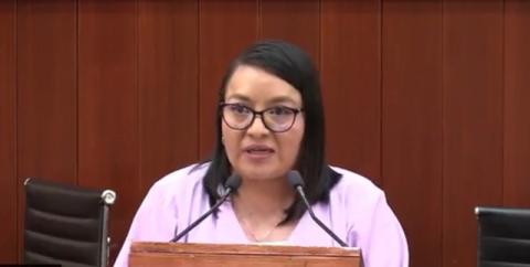 Pide diputada Laura Flores que regidor golpeador de Tlaxcala se separe del cargo