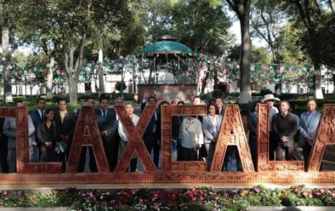 Menosprecian a artesanos de Tizatlán; prefieren empresas factureras
