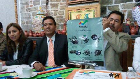 Se perfila organización “Líderes Construyendo” para participar en elecciones 2016