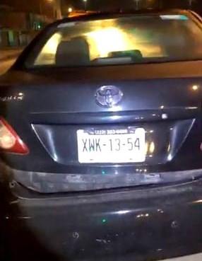 Abandonan dos vehículos tras accidente aparatoso en Chiautempan imagen 2