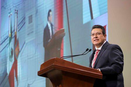 Reducción de pobreza y generación de empleos el camino de Tlaxcala: Mena imagen 2