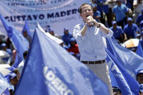 Arriban más de 5 mil militantes del albiazul con Madero imagen 4