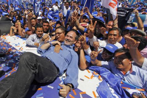 Arriban más de 5 mil militantes del albiazul con Madero imagen 10