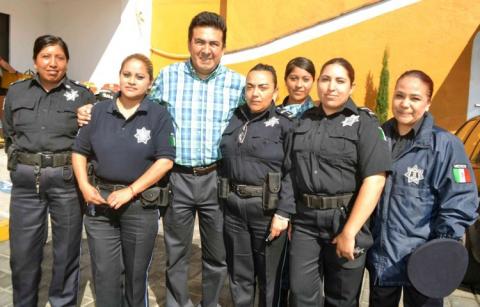 Reconoce ayuntamiento de Tlaxcala labor de madres policías y su aportación a la seguridad pública imagen 1