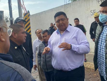 Más mapaches, operadores de Azain en Apetatitlán repartían calentadores