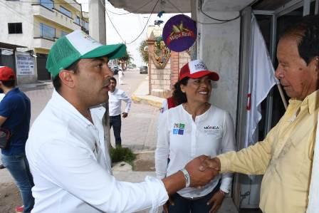 Recorre Mariano González Xalostoc para afianzar compromisos
