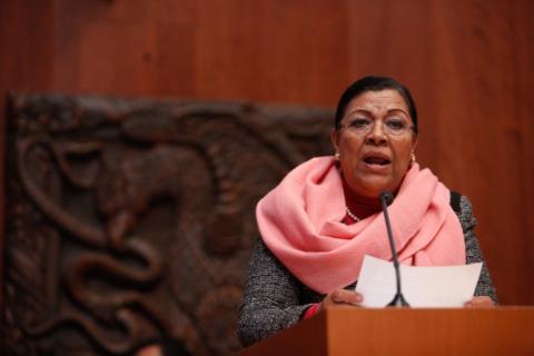 Exhorta Martha Palafox a recuperar la identidad de la Bandera Nacional imagen 1