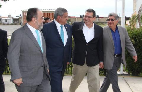 Ratifica gobernador electo su compromiso con la educación imagen 2