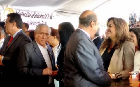 Reaparece Marco Mena en informe legislativo de Monroy imagen 2