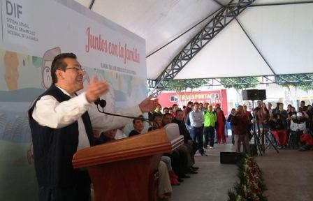 Urge fortalecer valores para erradicar problemas sociales