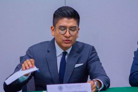 Covarrubias paga cuota en el PT con posiciones en el Congreso