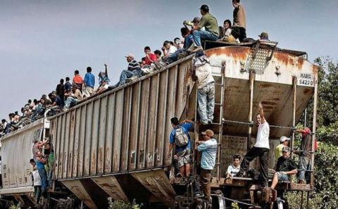 Organizaciones cuestionan a candidatos sobre políticas en migración