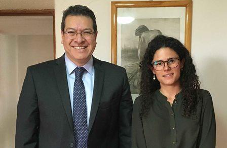 Marco Mena se reúne con próxima secretaria federal del Trabajo