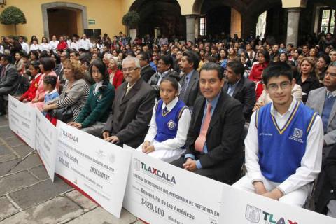 Destina gobierno recursos por 233 mdp para fortalecer educación imagen 2