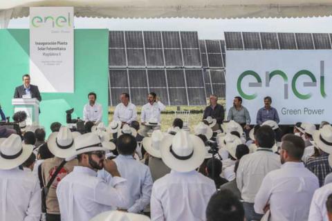 Marco Mena inaugura parque de energía solar con la mayor tecnología en el país imagen 3