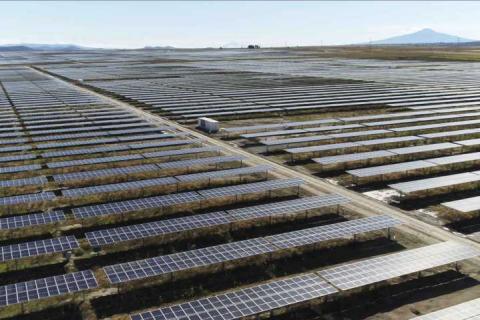 Marco Mena inaugura parque de energía solar con la mayor tecnología en el país imagen 1
