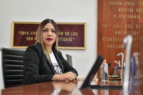 Propone Mónica Sánchez Ley de Estacionamientos y Parquímetros