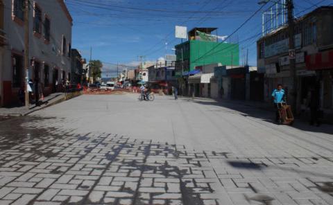 Con obras y acciones estamos mejorando la imagen urbana de Calpulalpan: alcalde imagen 3