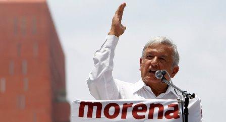 López Obrador va por el reto de abarrotar Zacatelco y Apizaco