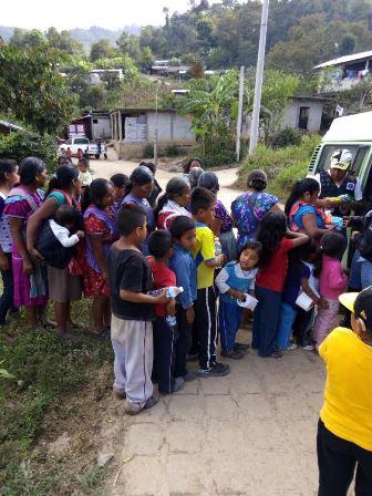 Motociclistas de Tlaxcala entregan apoyo a damnificados del Huracán Earl imagen 5