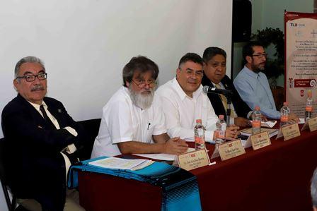 Recibe Museo de la Memoria documentos para preservar el patrimonio