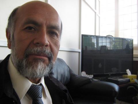Con “rasguños y patadas” sacan al ex rector de la UPTLAX del Juzgado