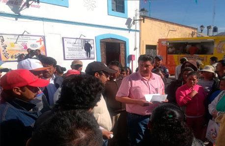 Se genera conflicto en escuela por mal manejo de cuotas de padres