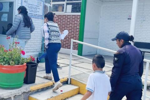 Protegen instituciones del gobierno de Huamantla a dos menores hasta reunirlos con sus familias imagen 1
