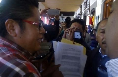 Mentadas de madre entre agremiados del “7 de Mayo”
