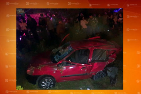 Aparatoso accidente lleva a padre e hijo debatirse entre la vida y la muerte