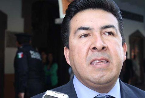 Con dinero o con cárcel ex alcalde pagará polideportivo: Garrido