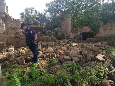 Se cae casa de personas de la tercera edad por sismo imagen 3