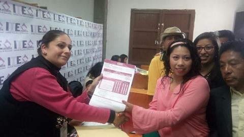 Va con todo por la Magdalena, Gloria Polvo se registra