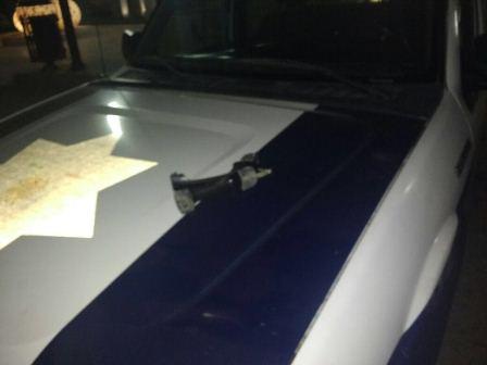 Mal perdedor llega borracho y golpea a policías en Texoloc imagen 3