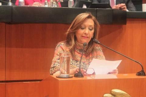Cuéllar defendió la no militarización del país, PRI y PAN lo aprobaron