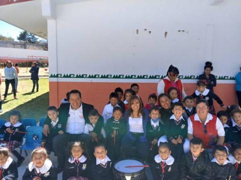 Lorena Cuéllar ahora va por obra en Jardín de Niños imagen 5