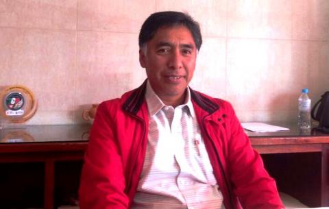 Con anomalías y demandas laborales recibe alcaldía en Papalotla
