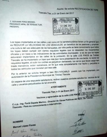 Pobladores piden que rectifiquen tope que parece barda en Totolac imagen 2