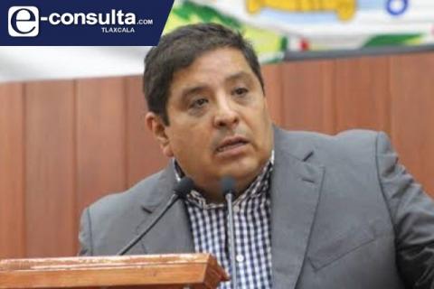 Llama Víctor Castro a endurecer medidas para frenar COVID-19