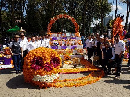 Tetla y Santa Cruz Tlaxcala ganan concurso de ofrendas imagen 1