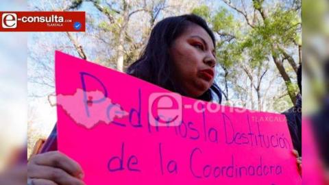 Artesanos capitalinos acusan favoritismo y cobros irregulares en entrega de carritos