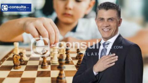 Ruin: hasta con los niños quiere lucrar electoralmente El Delfín, ya no hay respecto