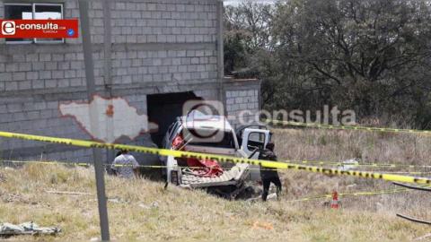Comerciantes chocan contra una casa; una mujer muere y seis personas resultan heridas