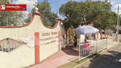 Denuncian abusos y maltrato en primaria Candelario Nava; quieren la destitución del director