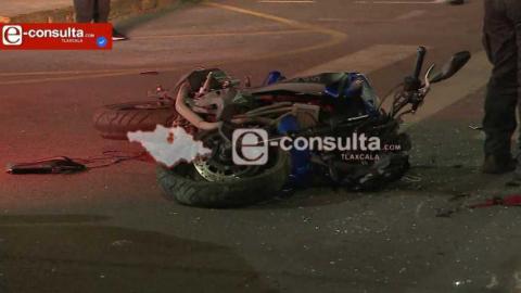 Joven de 20 años salió a comprar y encontró la muerte; se impactó contra un taxi