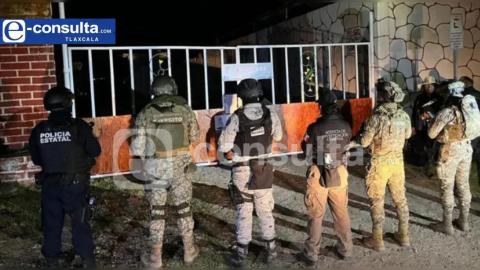 Ejecutan cateo en Calpulapan y aseguran 4rm4s y vehículos; hay seis detenidos