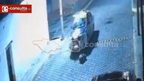 Indignación en Tecopilco, patrulla municipal atropella y mata a un perro con alevosía